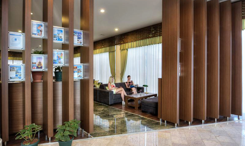 Lancora Beach Hotel